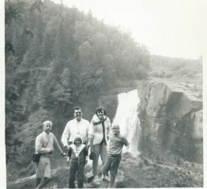 grula family vacation picture